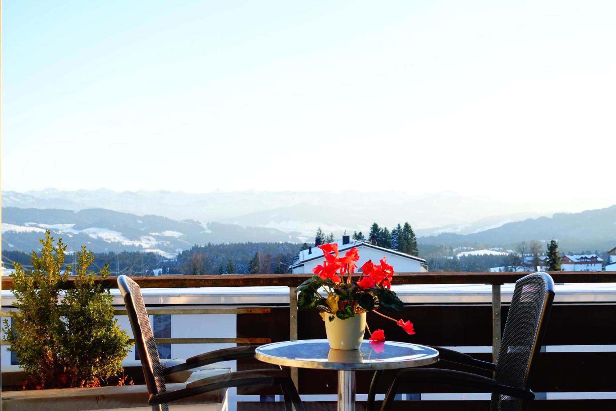 Relax - Appartements Mit Pool Und Sauna, Allgaeu Scheidegg Exterior photo